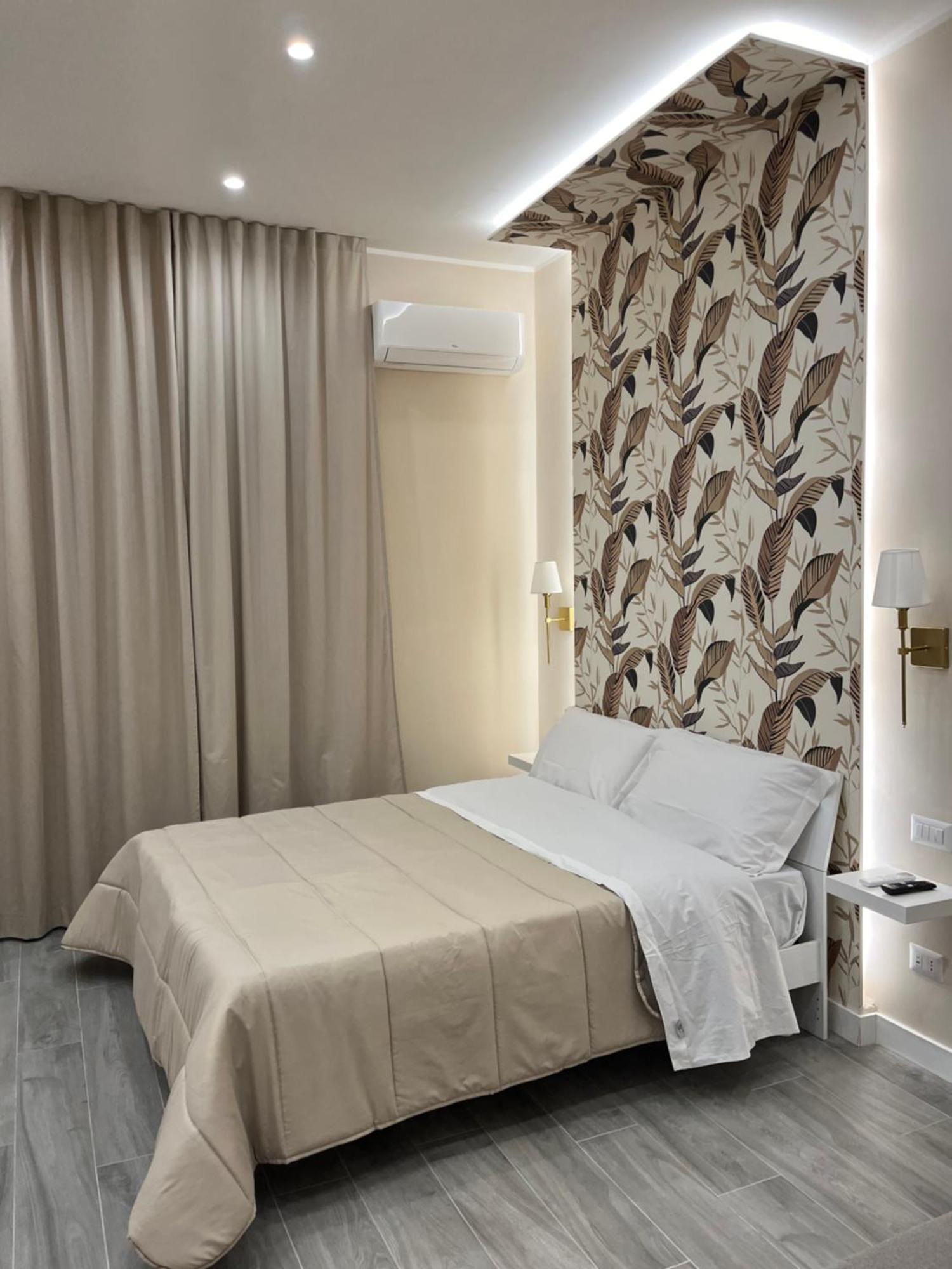 Cloes Rooms Napoli Exterior photo