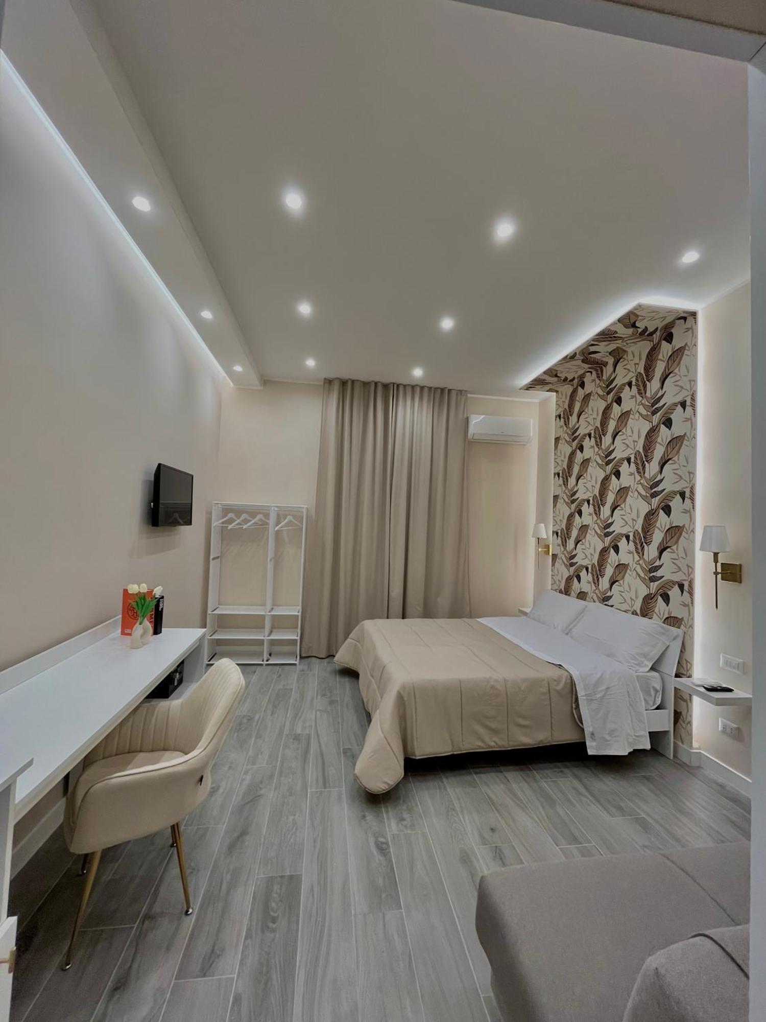 Cloes Rooms Napoli Exterior photo